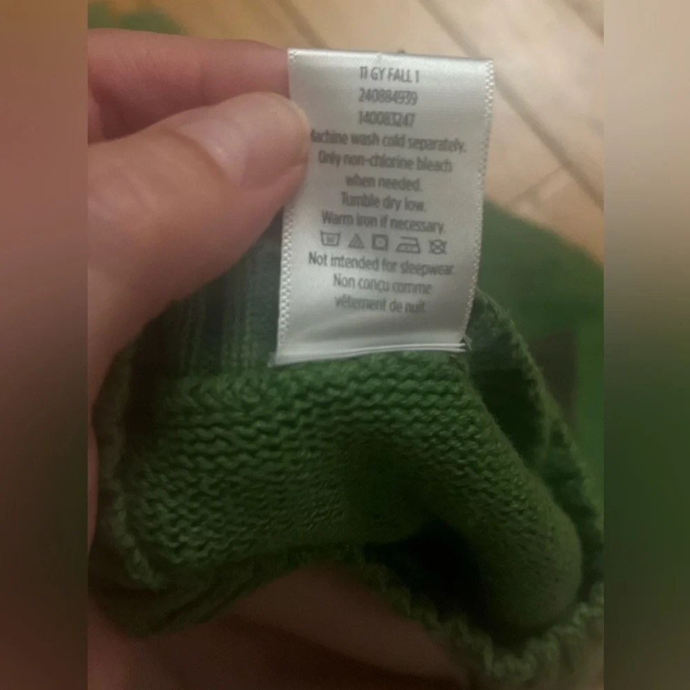Gymboree Green Kids Sweater with Soccer Ball Applique and Buttons Boys Size 5T